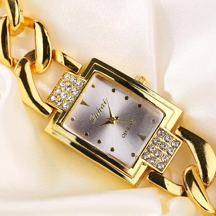 Classic Fashion Square Dial Chain Strap Quartz Watch
