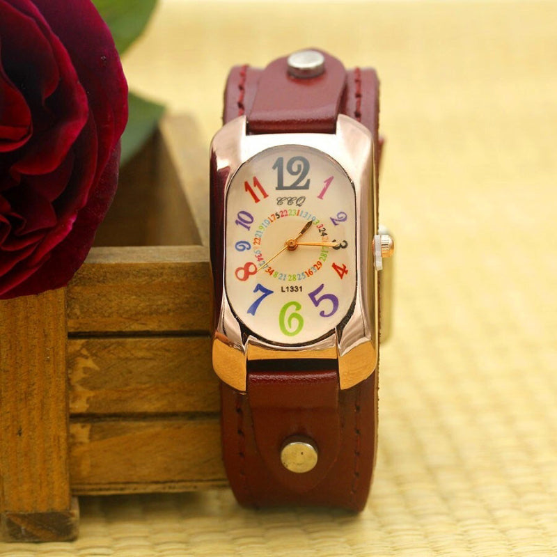 Colorful Easy To Read Dial with Vegan Leather Strap Quartz Watches