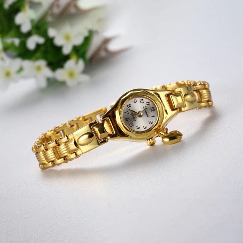 Minimalist Small Round Dial Leisure Quartz Watch Collection