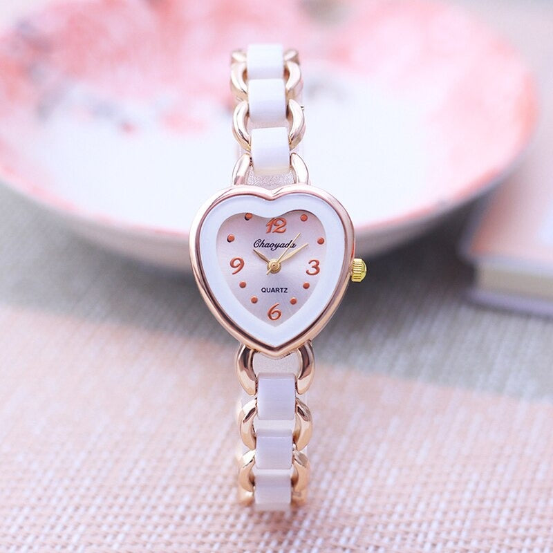 Romantic Love Heart Dial with Elegant Ceramic Strap Quartz Watches
