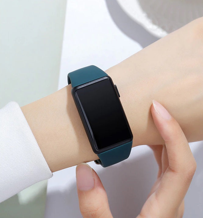 Women's Trendy Fashion Removable Strap Digital Watches