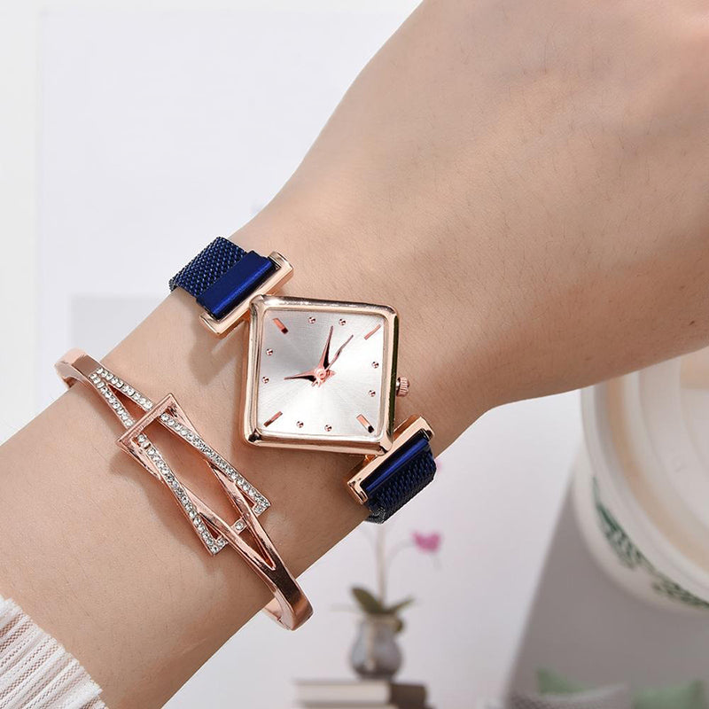 Unique Diamond-Shaped Dial with Magnetic Buckle Steel Mesh Strap Quartz Watches