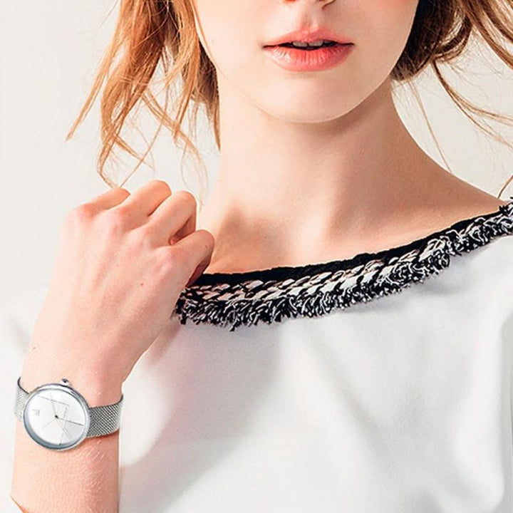 Watch - Numberless Geometric Dial In Mesh Strap Quartz Watch