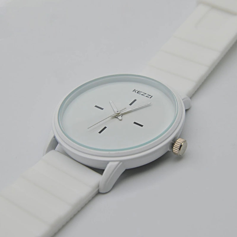 Simple Ultra-Slim Numberless Silicone Strap Quartz Watches