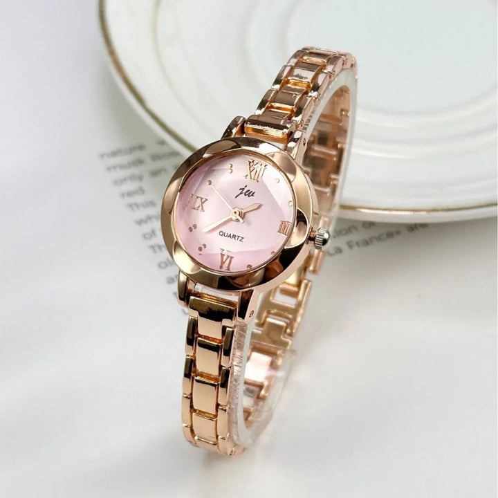 Women's Chic Small Dial with Roman Numerals Quartz Watch