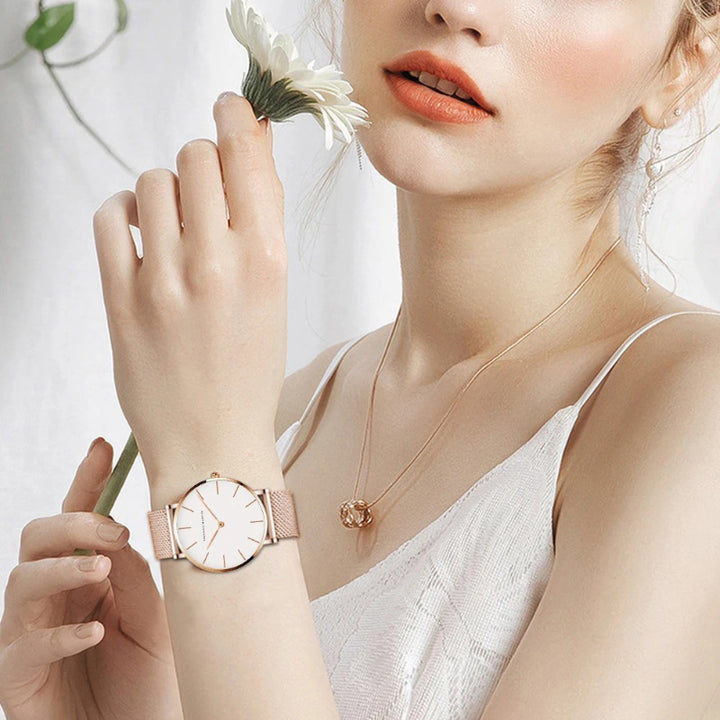 Mesh Strap Round Pointer Quartz Watch for Women