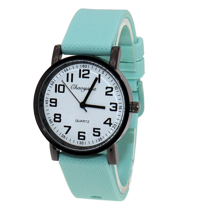 Sporty Round Case Silicone Band Quartz Watch for Kids