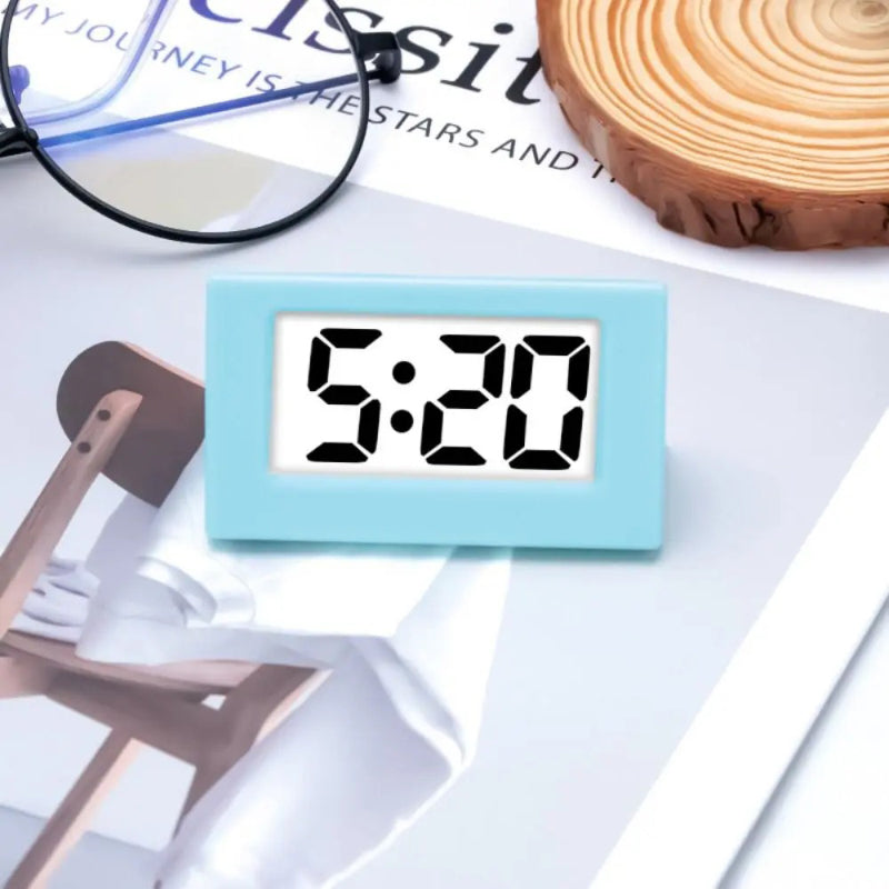 Clear and Easy-to-read Digital Compact Design Mini Triangle Clock