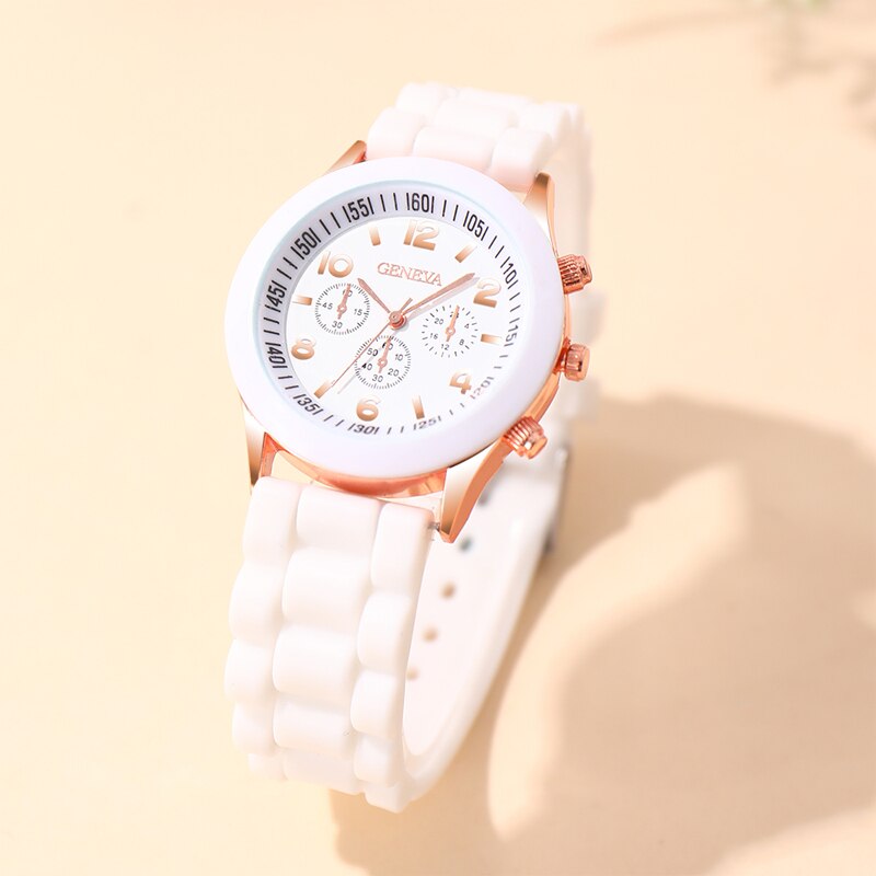 Sporty Silicone Band Quartz Wristwatch