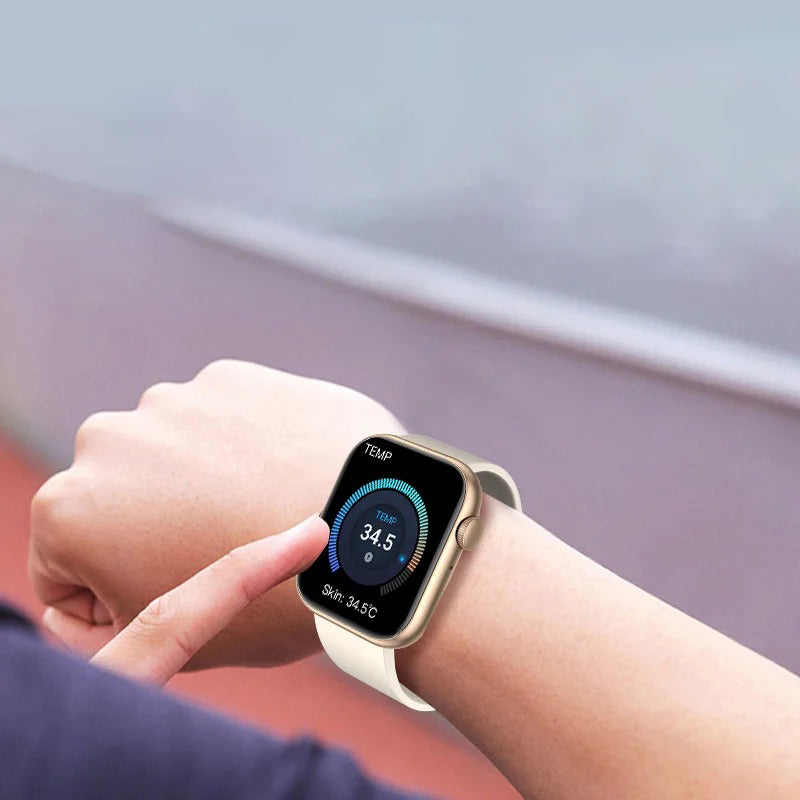 Stylish Smartwatch with Comprehensive Sports Tracking Capabilities