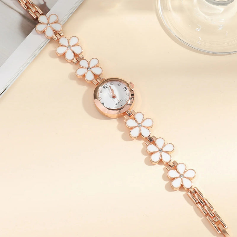 Flower Design Women's Bracelet Quartz Watch