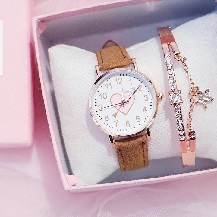 Cute Heart-shaped Dial Women's Fashionable Minimalist Watch