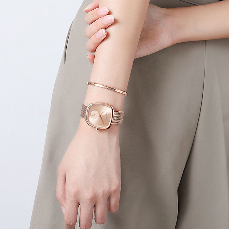 Minimalist Casual Numberless Quartz Watch for Women