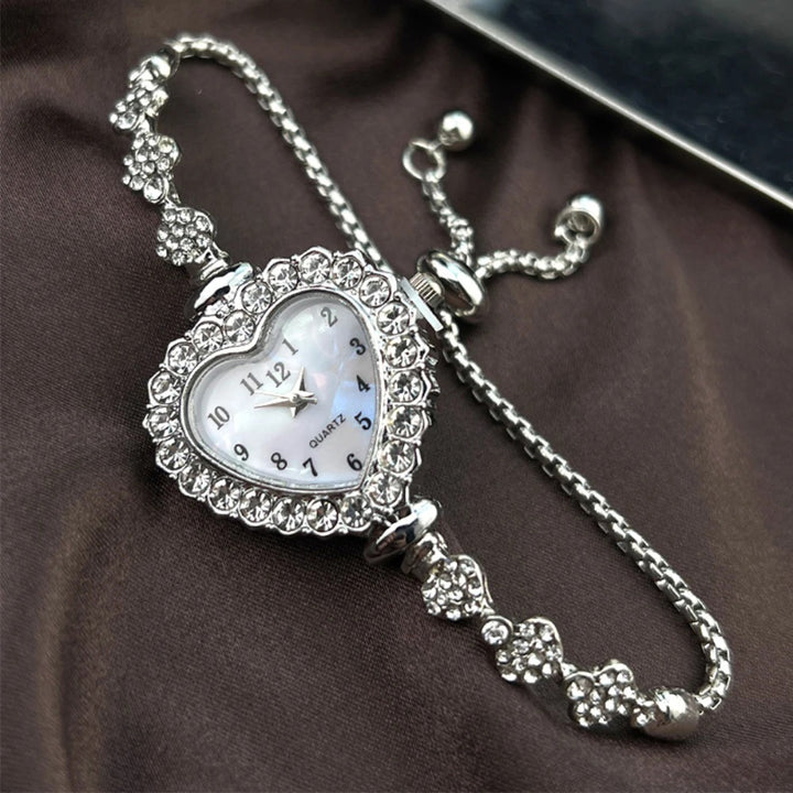 Women's Rhinestone-studded Heart-shaped Dial Fashion Jewelry Watch