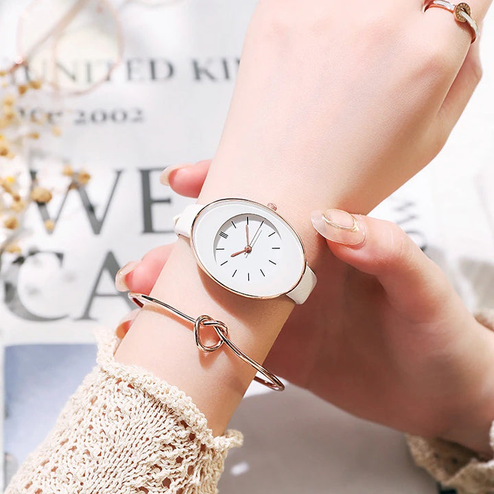 Oval-Shaped Dial Minimalist Quartz Watch for Women