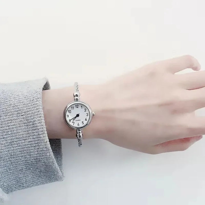 Women's Delicate Small Dial Twisted Metal Strap Wristwatch
