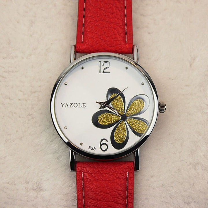 Casual Minimalist Quartz Watch with Daisy Design