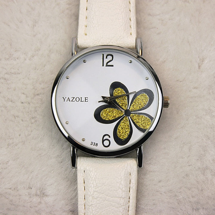 Casual Minimalist Quartz Watch with Daisy Design