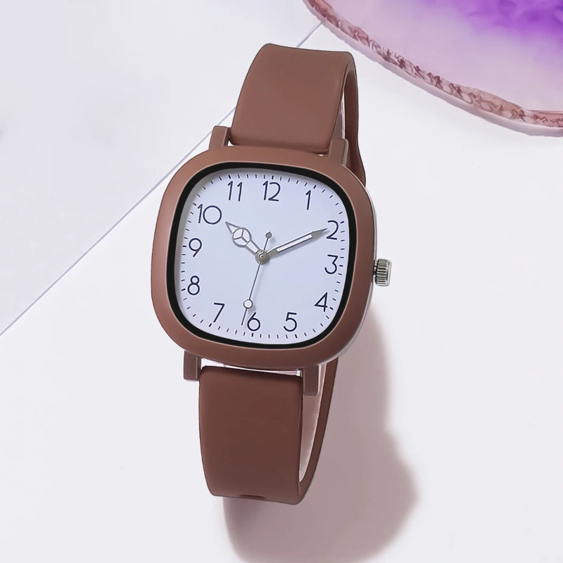 Easy to Read Everyday Fashion Watch for Women