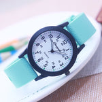Sporty Silicone Strap Quartz Watch for Kids