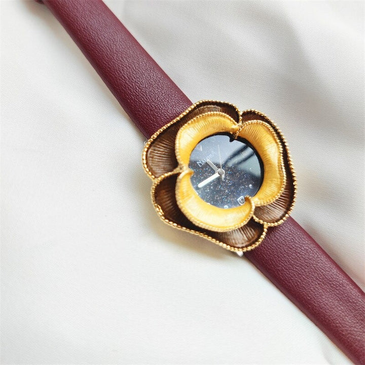 Cheerful Flower Shape Dial with Vegan Leather Strap Quartz Watches