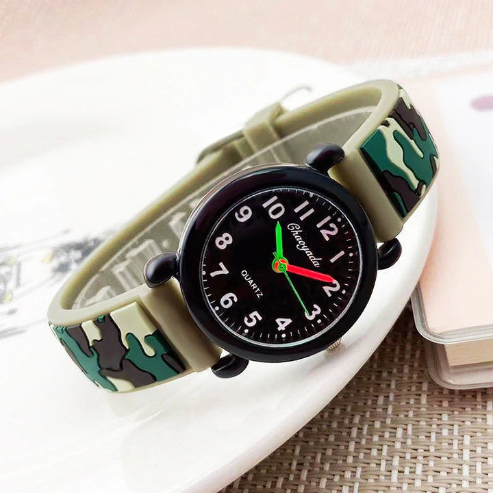 Cool Water-Resistant Watches with Camouflage Silicone Strap For Boys