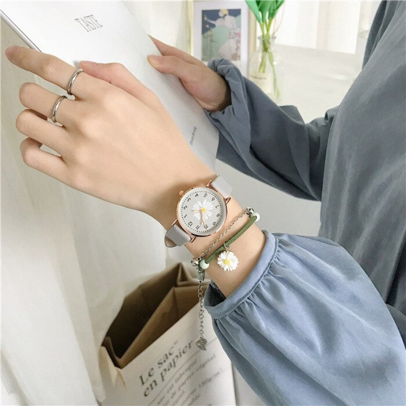 Summer Fashion Daisy Flower with Vegan Leather Quartz Watches