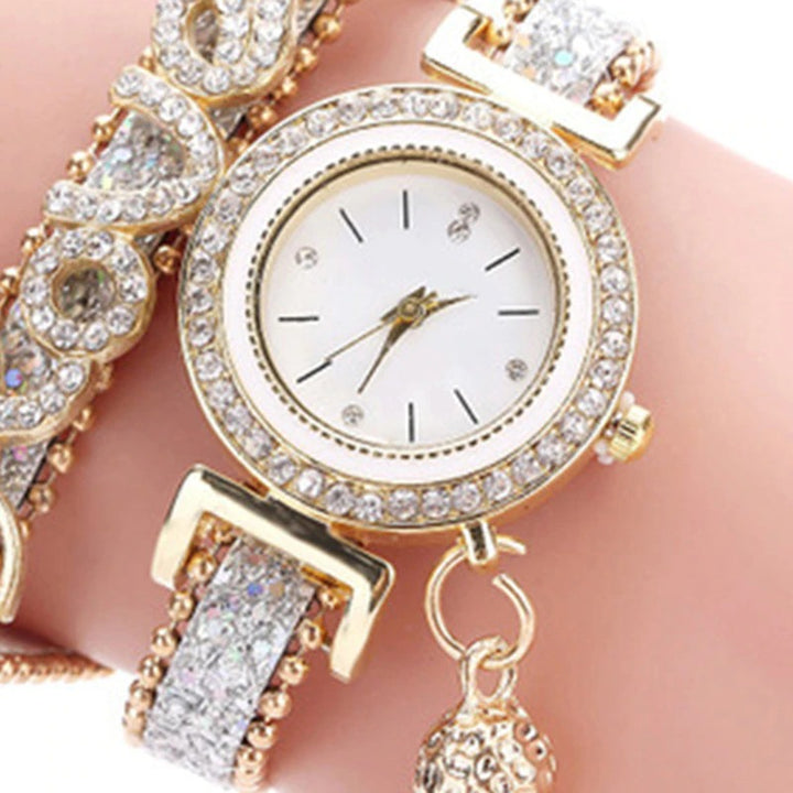 Sparkling Rhinestone Studded Love Heart Fashion Bracelet Quartz Watches