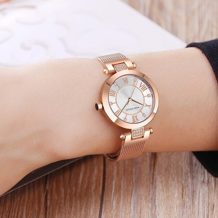 Women's Simple Roman Numeral Scale Dial Quartz Watches