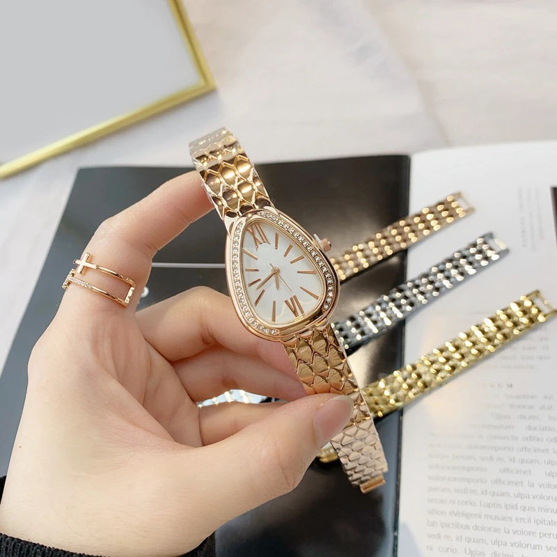 Light and Luxurious Snake Head Shape Dial Quartz Watches