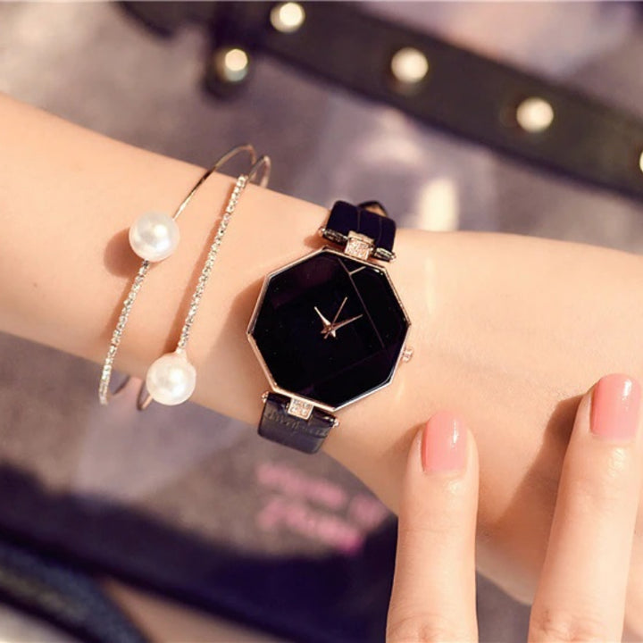 Stylish Geometric Case Shape with Vegan Leather Strap Quartz Watches