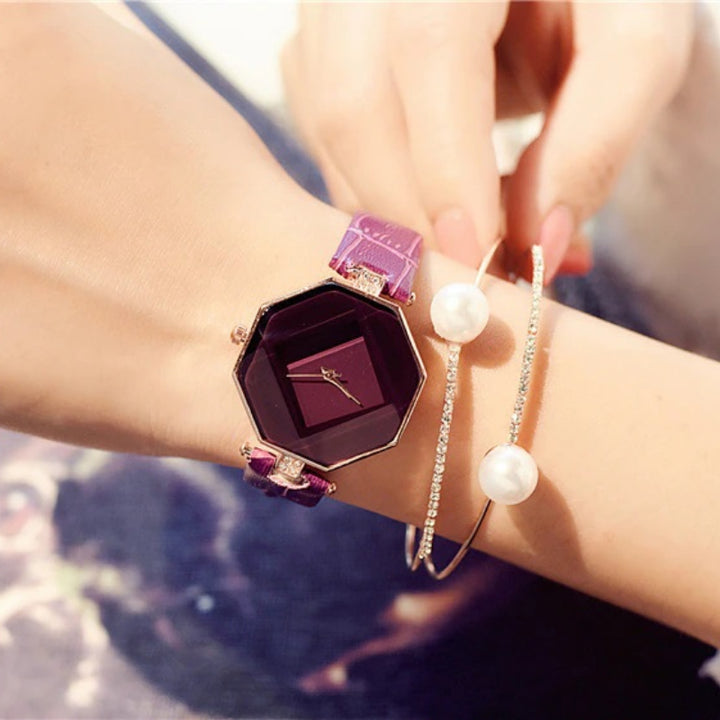 Stylish Geometric Case Shape with Vegan Leather Strap Quartz Watches