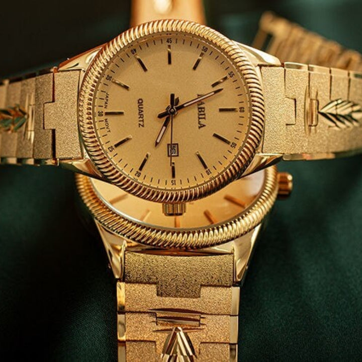 Dazzling Retro Carved Couple's Quartz Watches