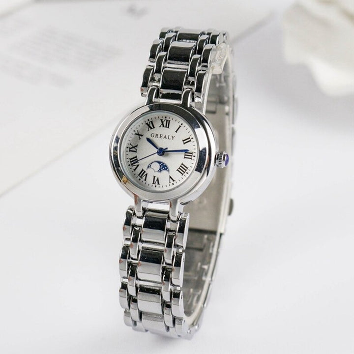 Summer Fashion Small and Simple Roman Numeral Dial Quartz Watches