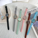 Cheerful Daisy Flower Dial with Vegan Leather Strap Quartz Watches