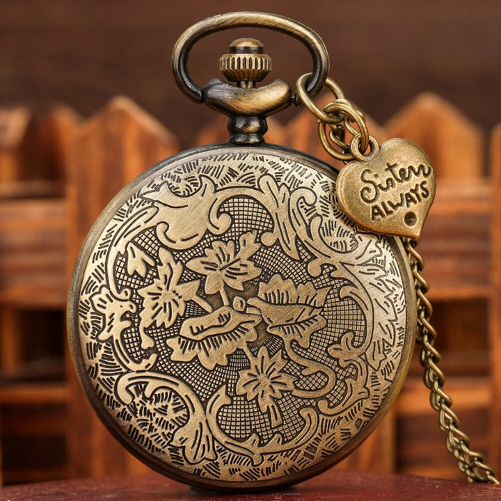 Retro Hollow Heart-Shaped Quartz Pocket Watches