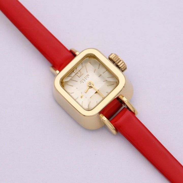 Cute Vintage Square Case with Thin Vegan Leather Band Quartz Watches