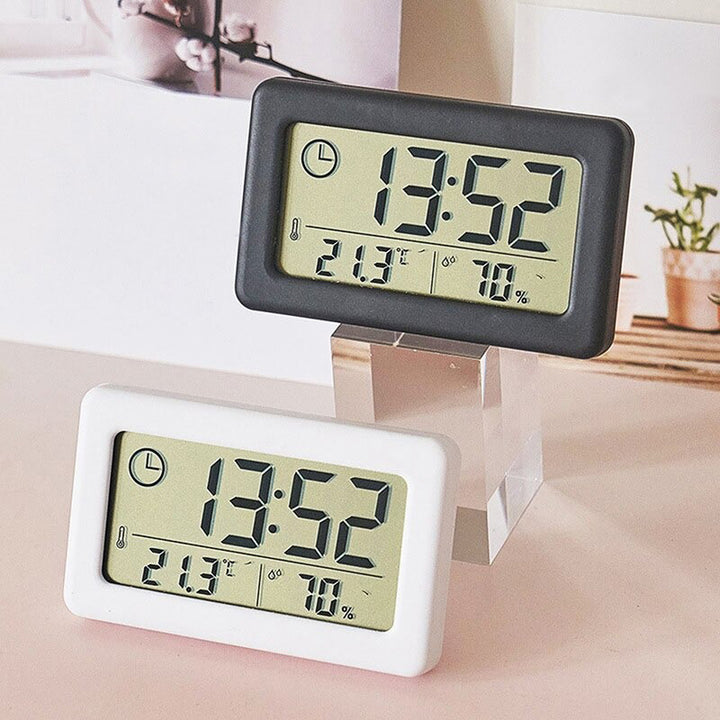 Thin and Convenient Digital LED Wall Clock with Humidity Display