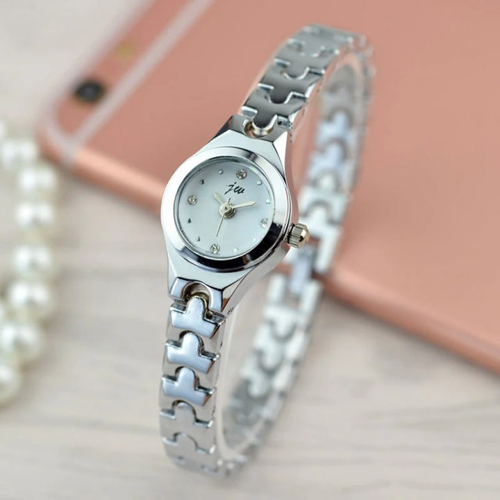 Minimalist and Delicate Small Dial Quartz Watches for Women