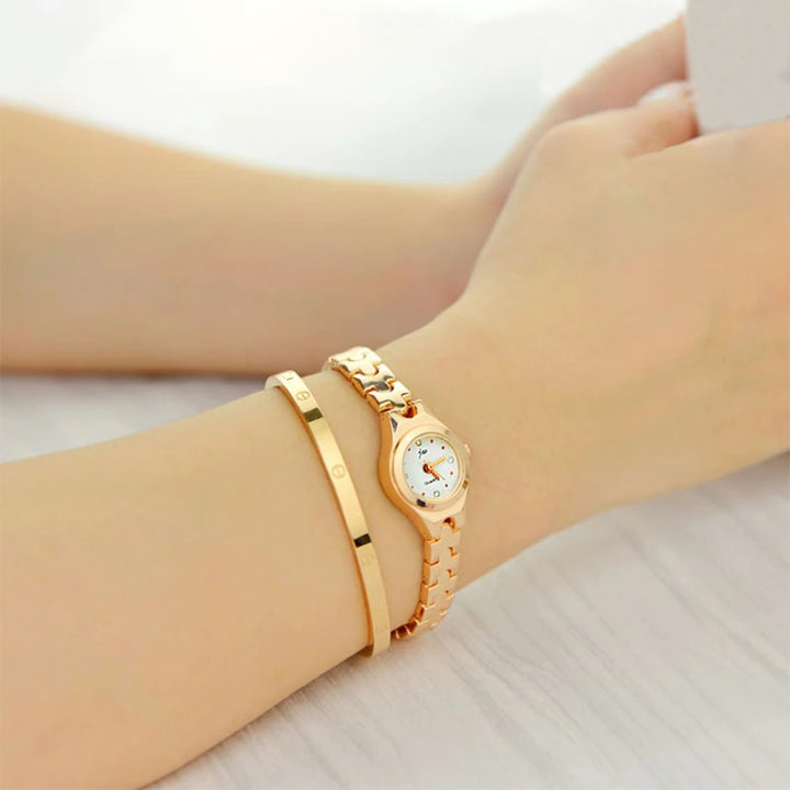 Minimalist and Delicate Small Dial Quartz Watches for Women