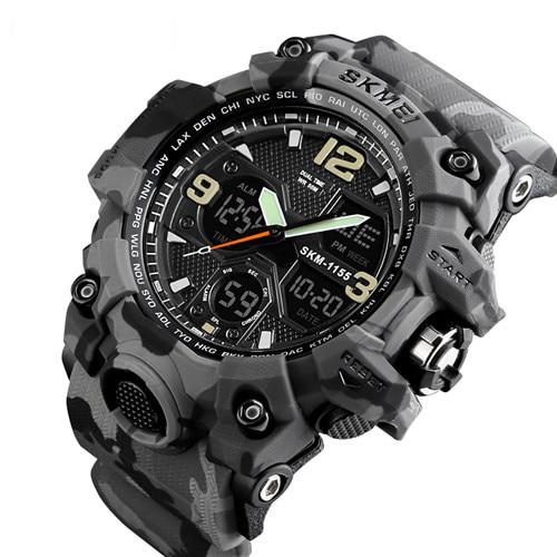 Waterproof Military Men’s Watch With Shock Resistance