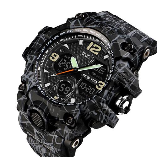Waterproof Military Men’s Watch With Shock Resistance
