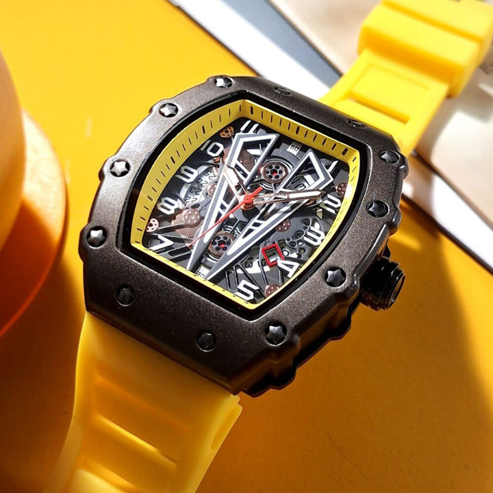 Top-Quality Tonneau Dial Style Fashion Quartz Watch for Men