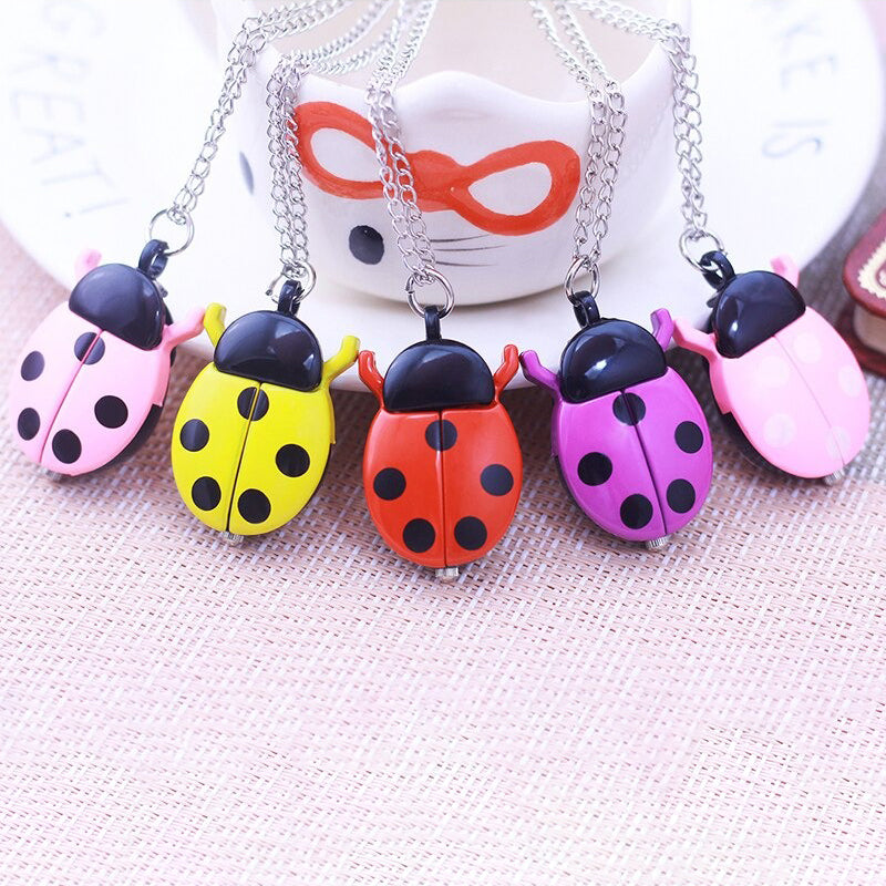 Bright-Colored Cartoon Ladybug Flip Cover Necklace Quartz Pocket Watches