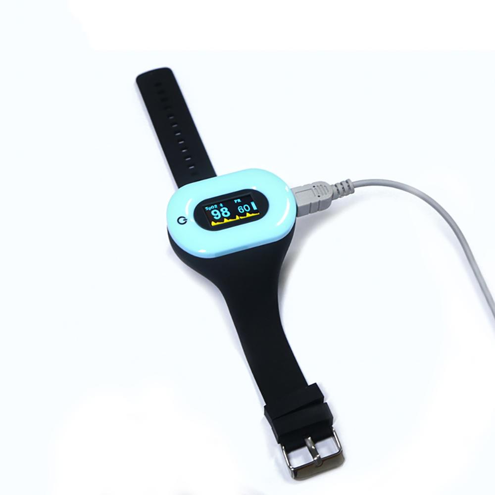 Lightweight Wristband Finger Pulse Oximeter