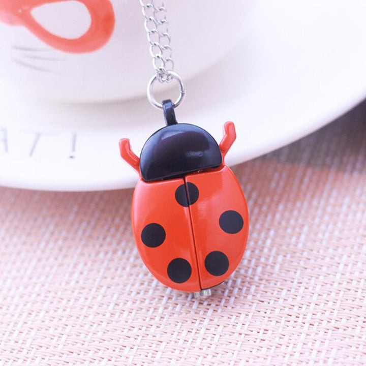 Bright-Colored Cartoon Ladybug Flip Cover Necklace Quartz Pocket Watches