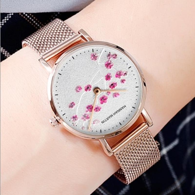 Watch - Captivating Embossed Flower Dial Quartz Watch