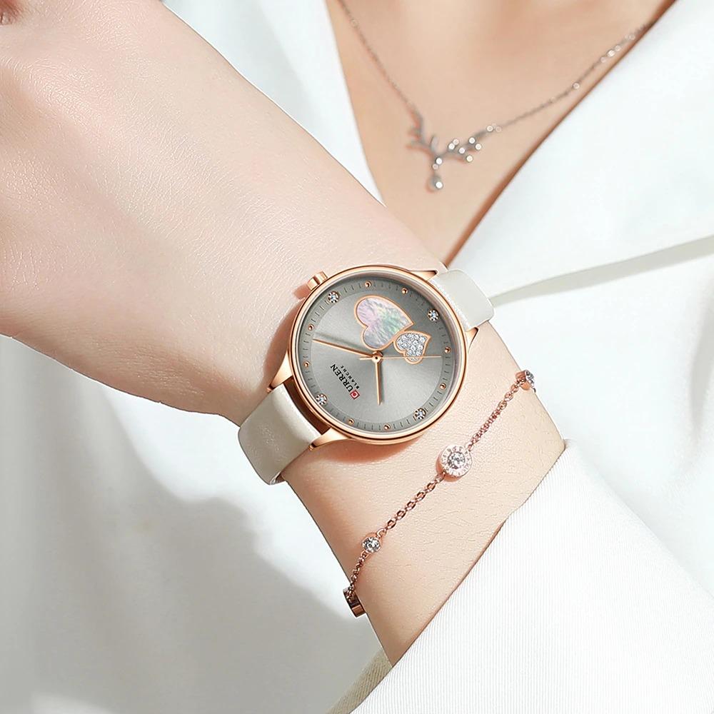 Watch - Charming Heart Dial With Rhinestone Quartz Watch