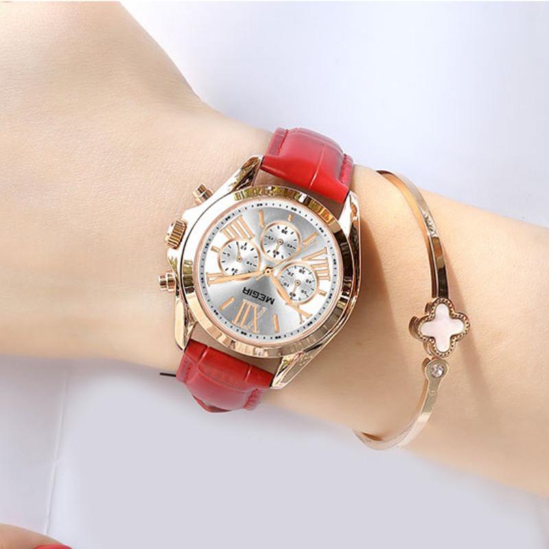 Watch - Classically Cool Leather Strap Chronograph Quartz Watch