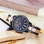 Watch - Fascinating Rhinestone Dial With Bracelet Clasp Quartz Watch